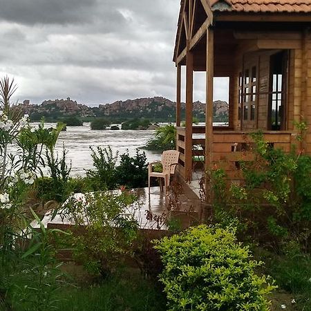 Leo Wodden Resort Хампі Екстер'єр фото